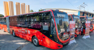 JEFA DE GOBIERNO, CLARA BRUGADA, DA BANDERAZO DE SALIDA A 26 NUEVAS UNIDADES TOTALMENTE ELÉCTRICAS DEL METROBÚS